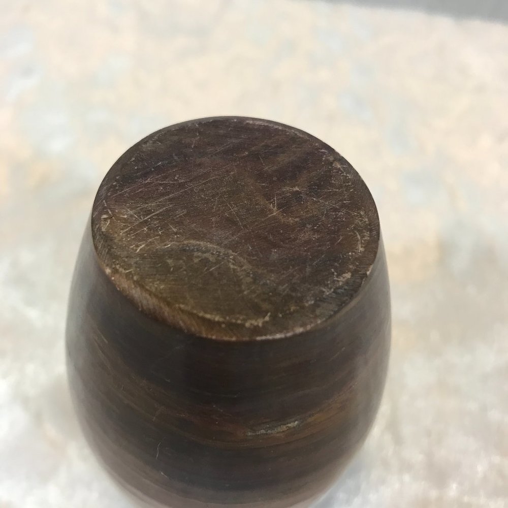 Hand Carved Marble Banded Onyx flower miniature vase - Picture 6 of 8